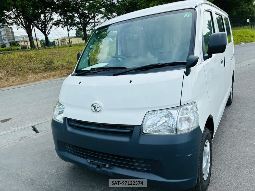 Toyota TOWNACE VAN 2020-02 6817647-0