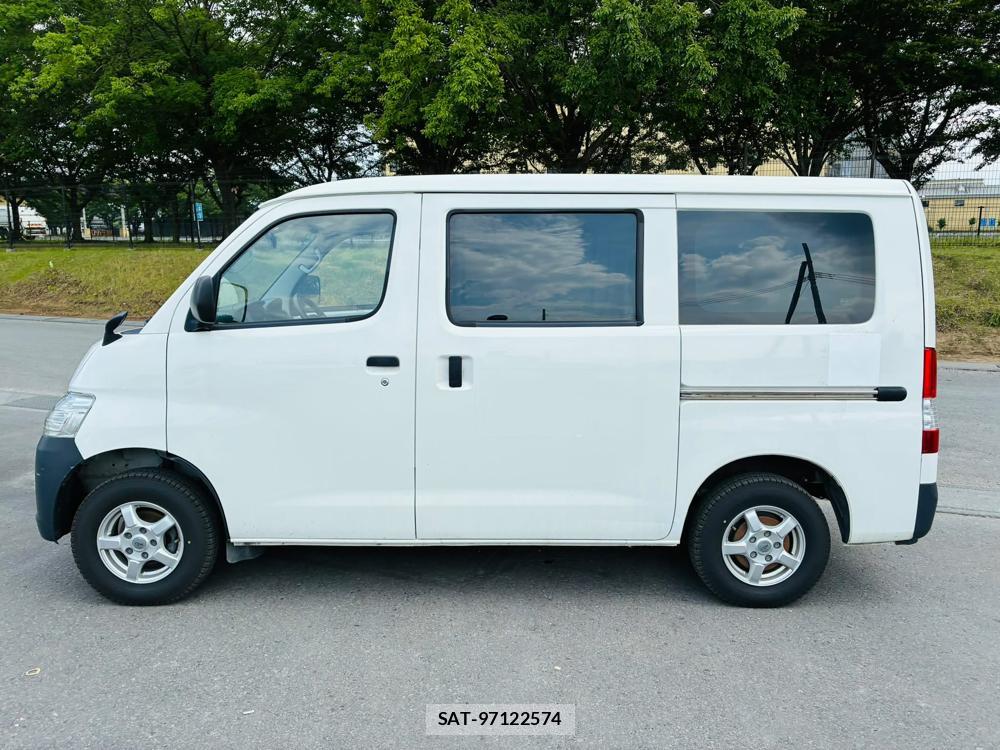 Toyota TOWNACE VAN 2020-02 6817647-1