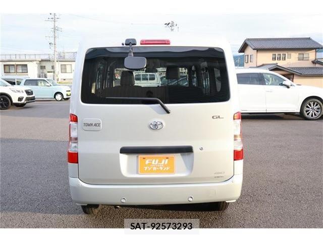 Toyota TOWNACE VAN 2025-09 7729903-12