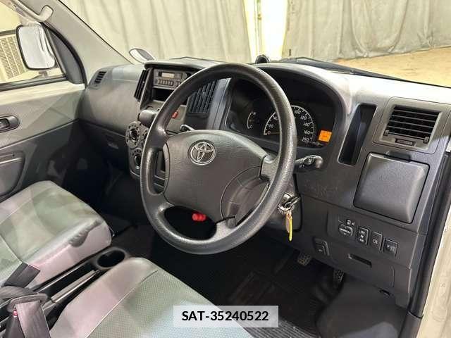 Toyota TOWNACE VAN 2017-04 7729909-9