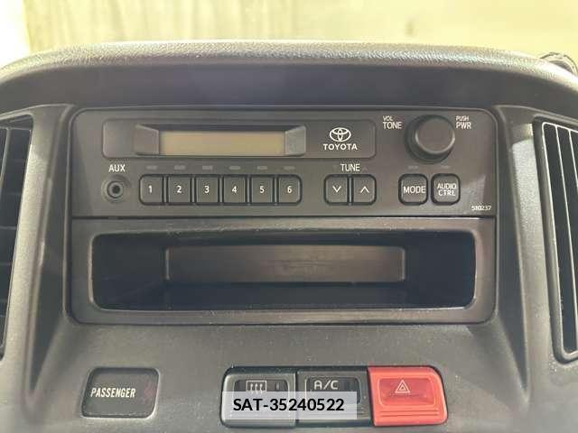 Toyota TOWNACE VAN 2017-04 7729909-14