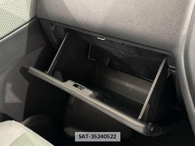 Toyota TOWNACE VAN 2017-04 7729909-15