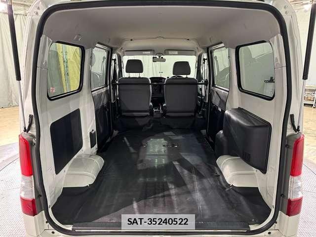 Toyota TOWNACE VAN 2017-04 7729909-16