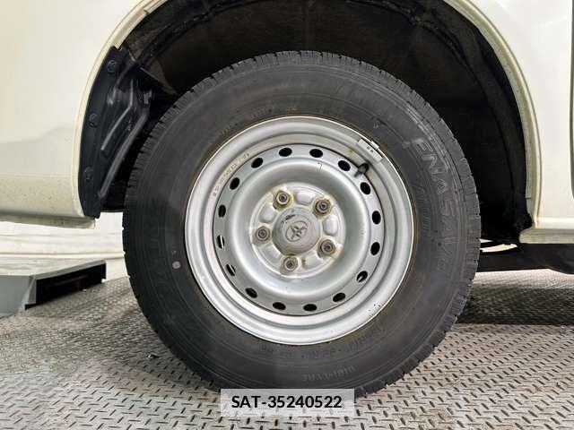 Toyota TOWNACE VAN 2017-04 7729909-23