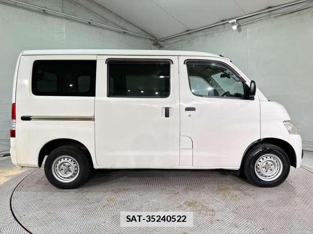 Toyota TOWNACE VAN 2017-04 7729909-4