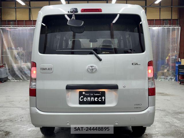 Toyota TOWNACE VAN 2026-05 7729905-13