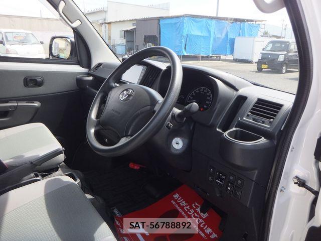 Toyota TOWNACE VAN 2022-09 7964140-13