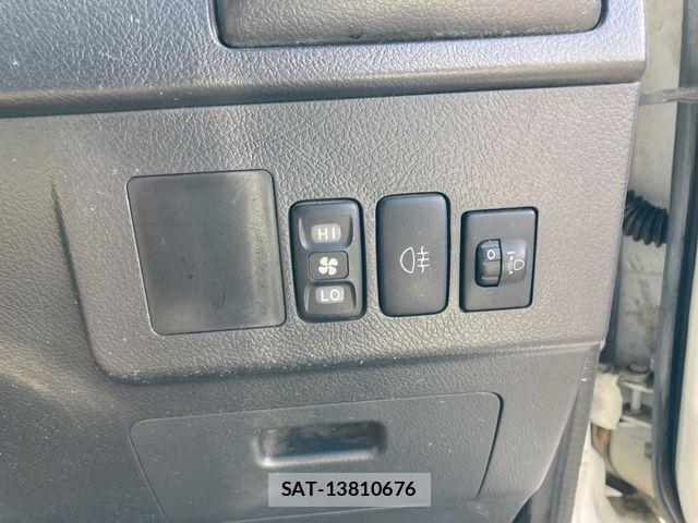 Toyota TOWNACE VAN 2017-06 8075943-27