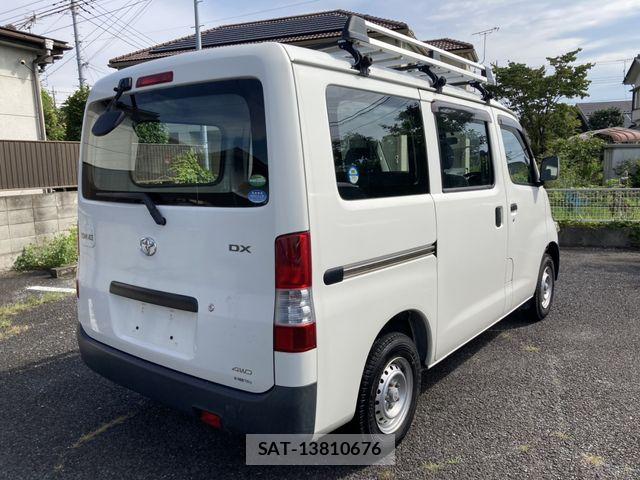 Toyota TOWNACE VAN 2017-06 8075943-4