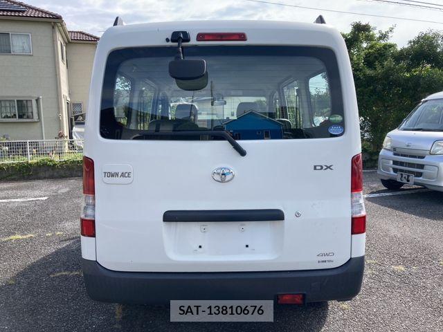 Toyota TOWNACE VAN 2017-06 8075943-6