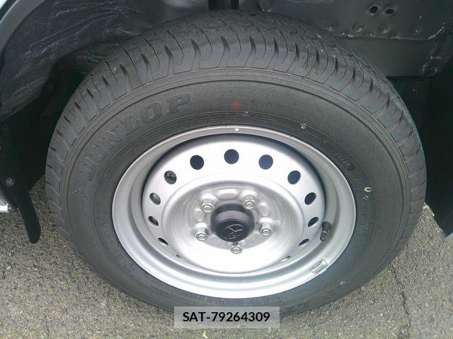 Toyota TOWNACE VAN 2026-07 8102315-27