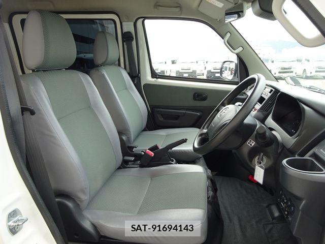 Toyota TOWNACE VAN 2021-11 8159401-10