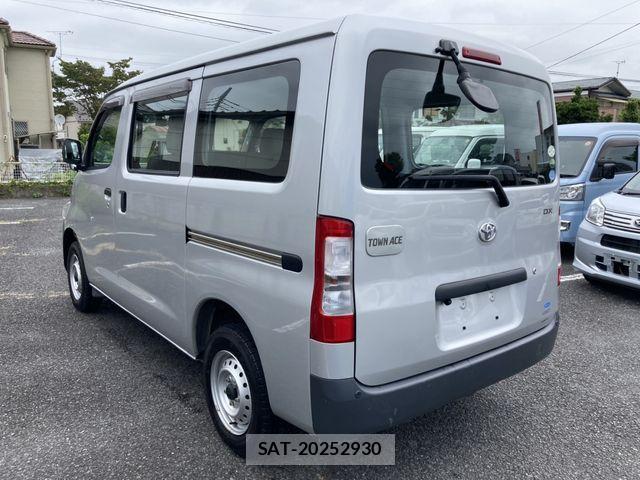 Toyota TOWNACE VAN 2020-11 8246956-5
