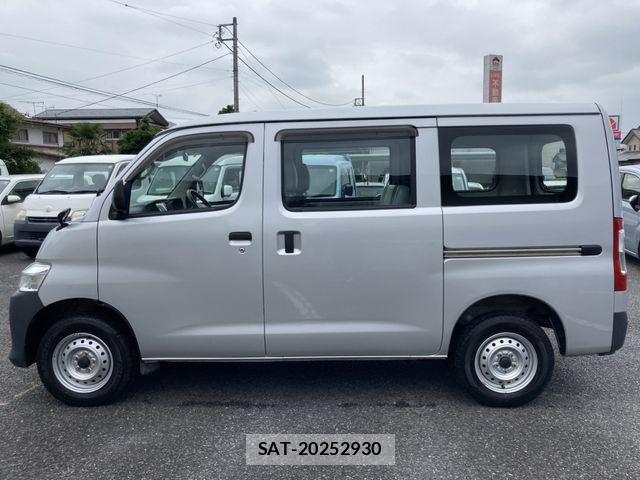 Toyota TOWNACE VAN 2020-11 8246956-7