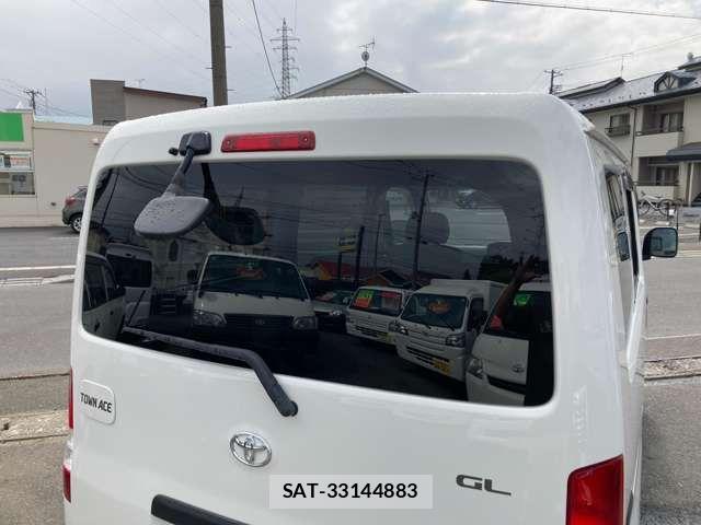 Toyota TOWNACE VAN 2016-06 8317688-16