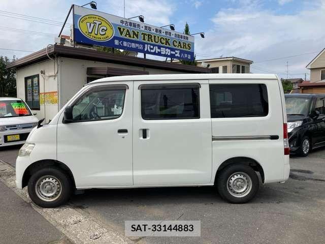 Toyota TOWNACE VAN 2016-06 8317688-17