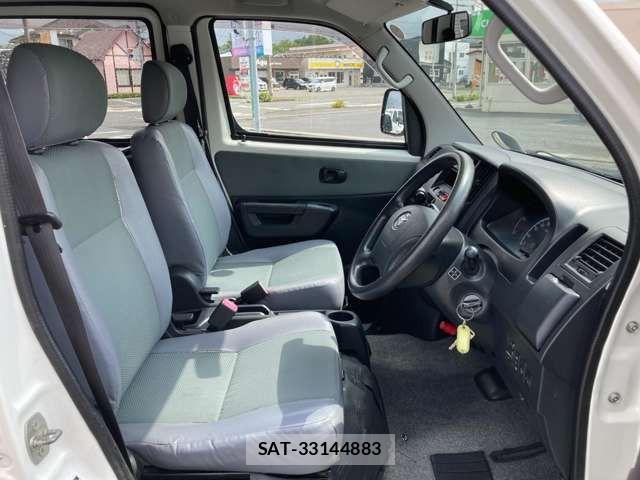 Toyota TOWNACE VAN 2016-06 8317688-19