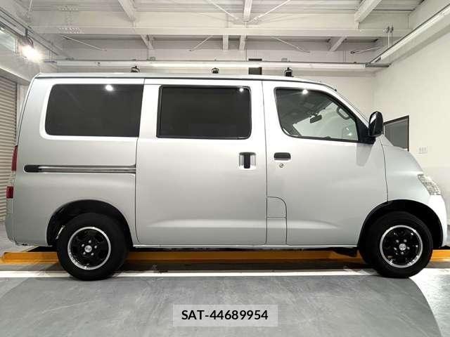 Toyota TOWNACE VAN 2014-03 8338229-8