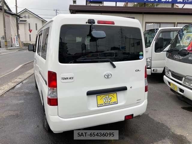 Toyota TOWNACE VAN 2015-01 8369442-13
