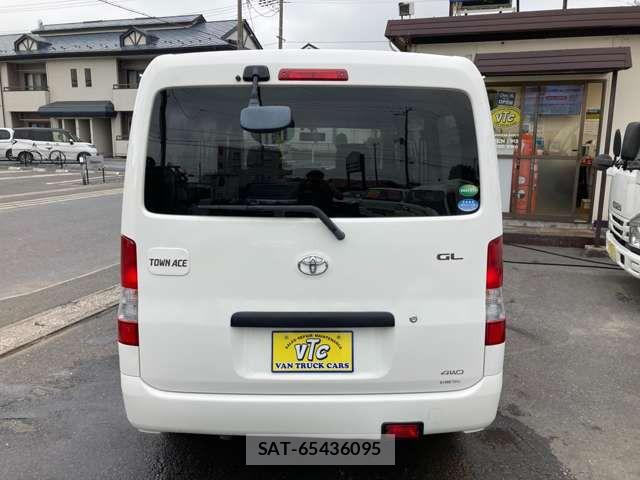 Toyota TOWNACE VAN 2015-01 8369442-14