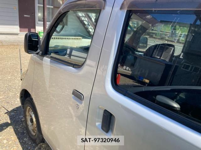 Toyota TOWNACE VAN 2013-11 8458643-3