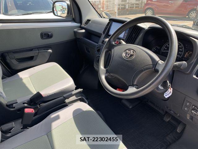 Toyota TOWNACE VAN 2022-04 8797751-18