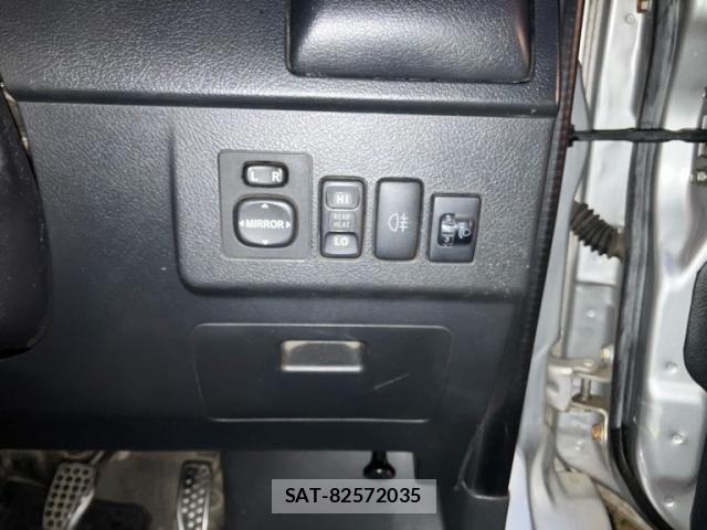 Toyota TOWNACE VAN 2013-02 8850893-16