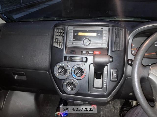 Toyota TOWNACE VAN 2013-02 8850893-19