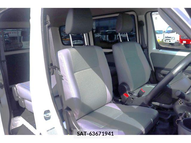 Toyota TOWNACE VAN 2024-02 8882637-12