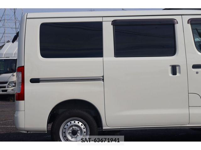 Toyota TOWNACE VAN 2024-02 8882637-8