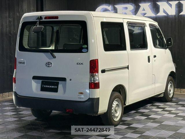 Toyota TOWNACE VAN 2019-05 8884492-13