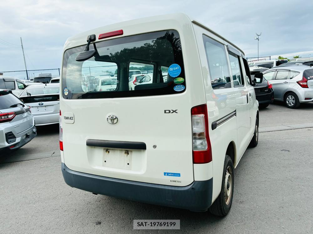 Toyota TOWNACE VAN 2020-12 8056358-4