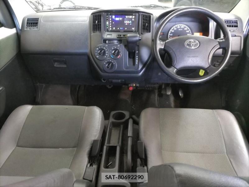 Toyota  2020-08 8937850-4