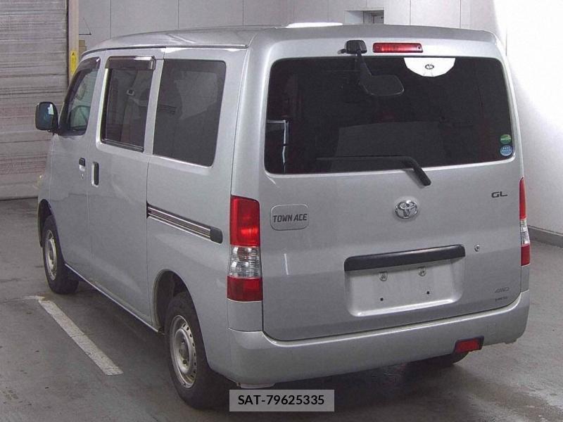 Toyota TOWNACE VAN 2020-05 8083201-2