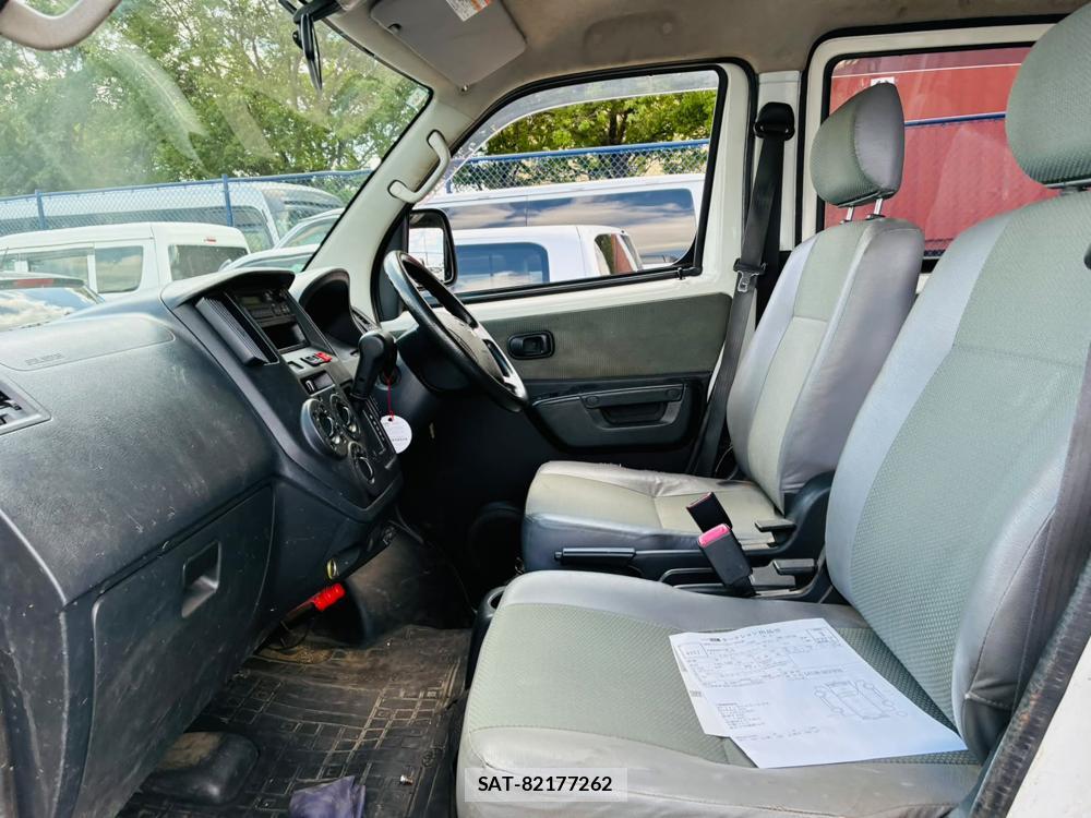 Toyota TOWNACE VAN 2020-06 8120435-10