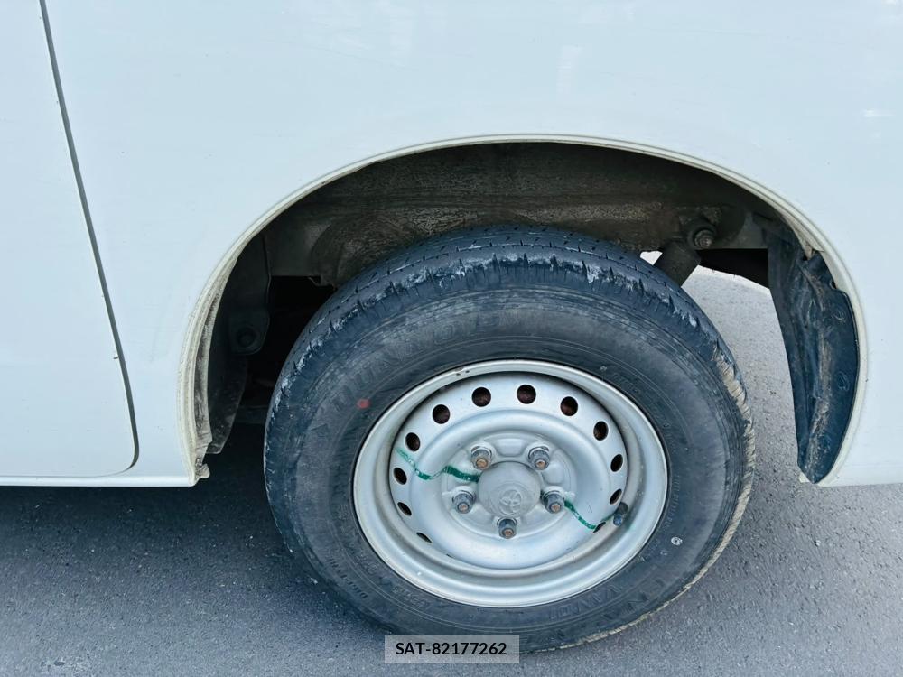 Toyota TOWNACE VAN 2020-06 8120435-30