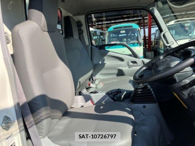 Toyota TOYOACE 2020-02 1075078-23