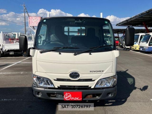 Toyota TOYOACE 2020-02 1075078-3