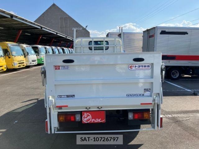 Toyota TOYOACE 2020-02 1075078-4