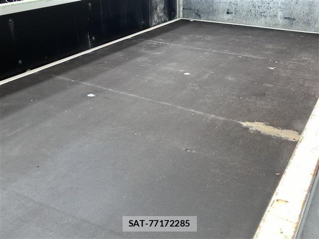 Toyota TOYOACE 2018-09 1173656-26