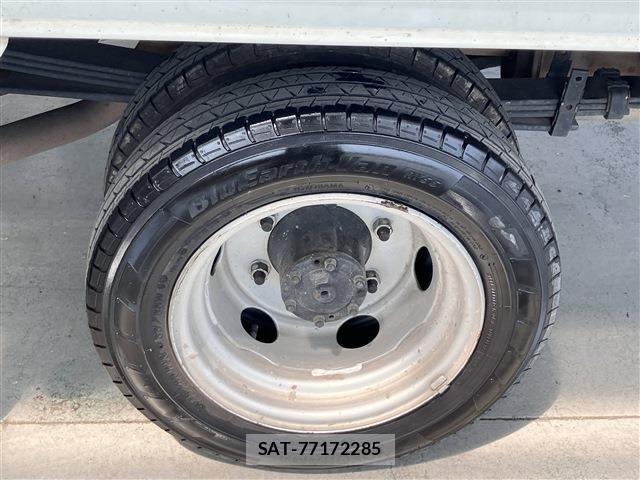 Toyota TOYOACE 2018-09 1173656-6