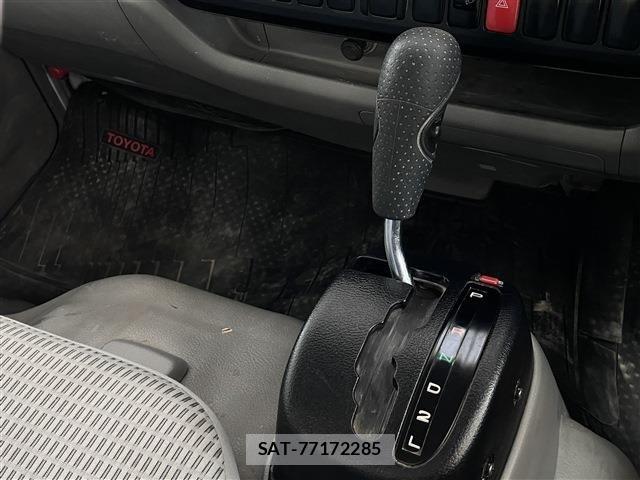Toyota TOYOACE 2018-09 1173656-8