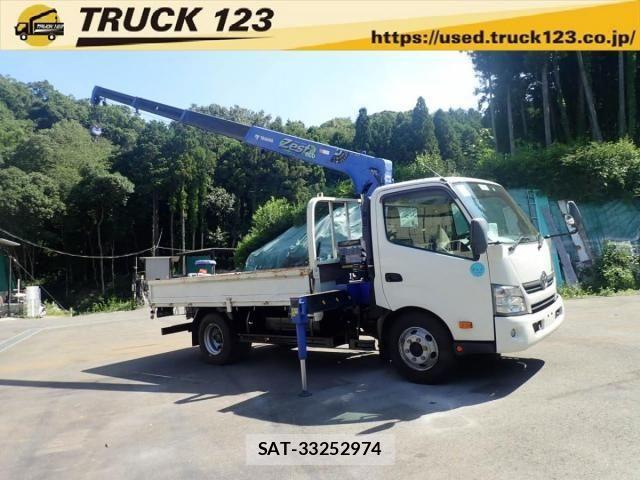 Toyota TOYOACE 2016-07 1225832-2