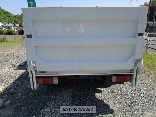 Toyota TOYOACE 2016-10 1225833-4