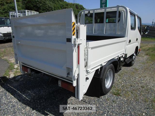 Toyota TOYOACE 2016-10 1225833-5
