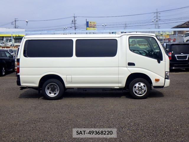 Toyota TOYOACE 2018-05 1229827-3