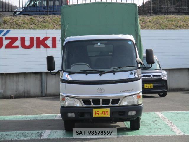 Toyota TOYOACE 2005-01 1229823-1