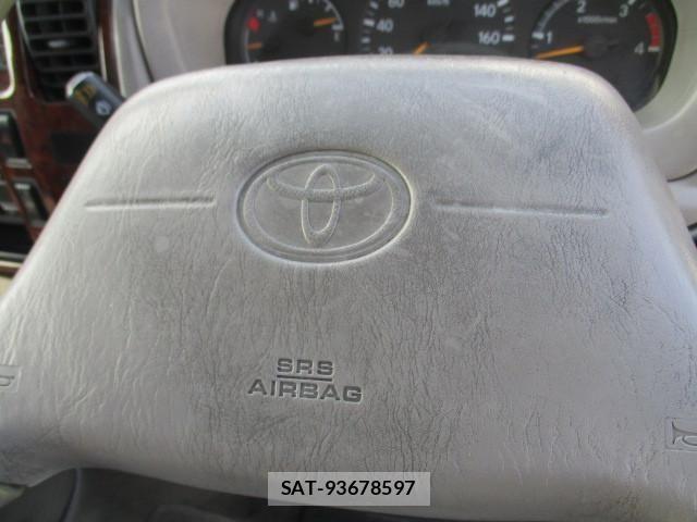 Toyota TOYOACE 2005-01 1229823-26