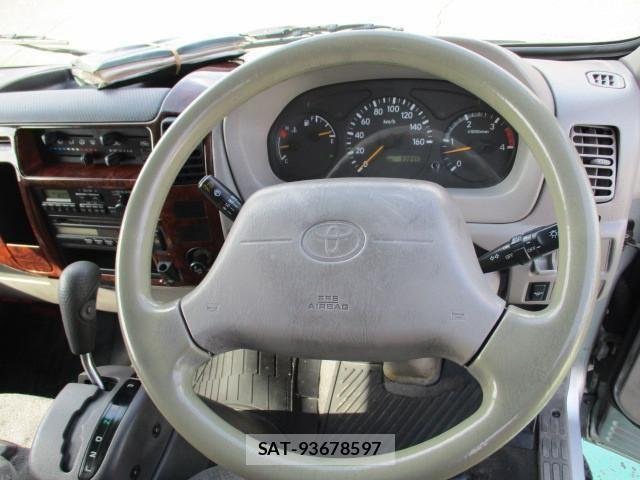 Toyota TOYOACE 2005-01 1229823-27