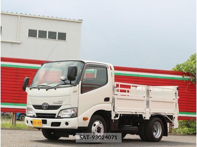Toyota TOYOACE 2017-06 1272747-0